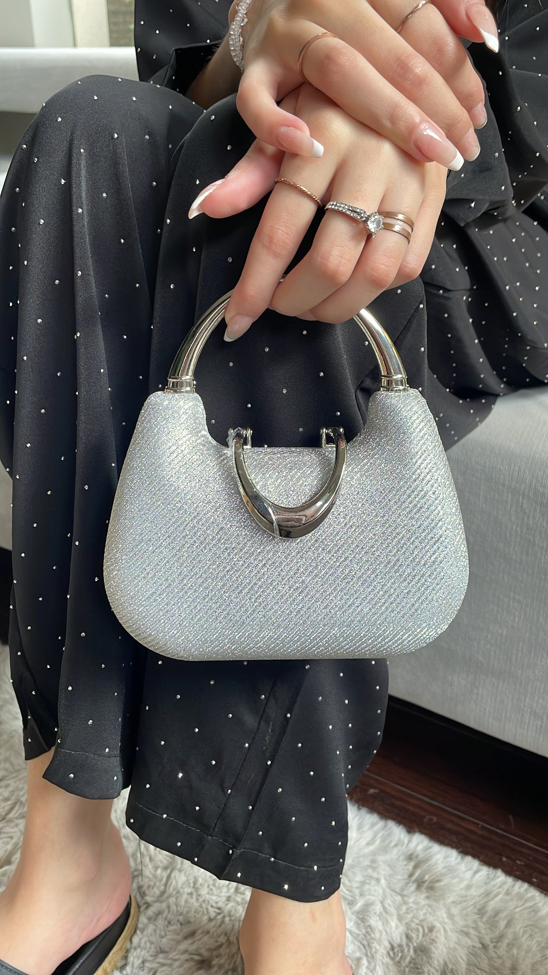 Crystal Glow – Silver Clutch