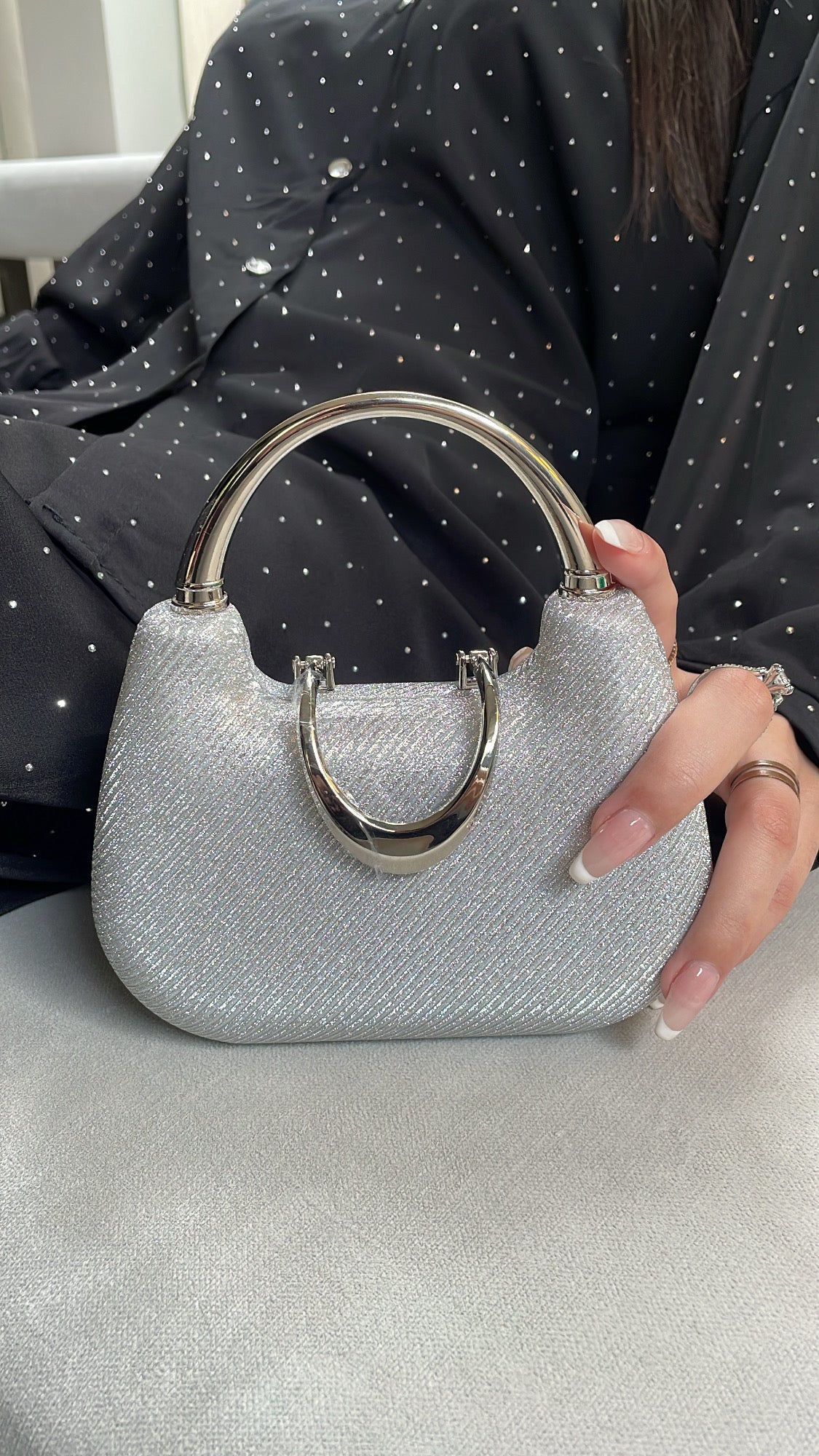 Crystal Glow – Silver  Clutch