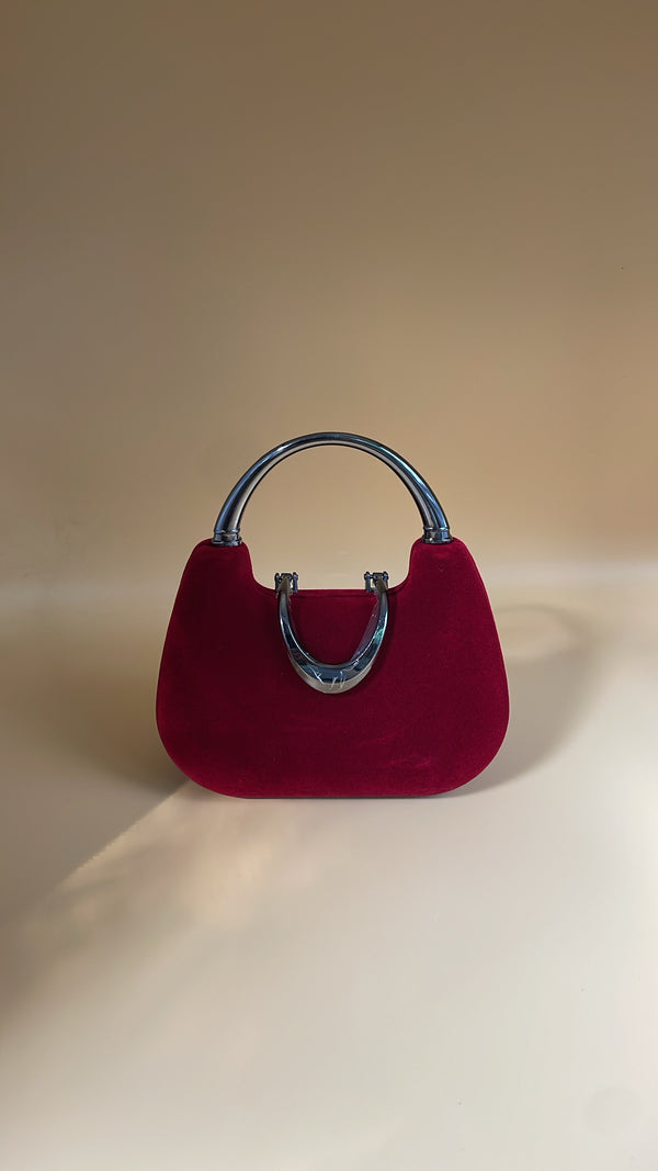 Scarlet Charm – Velvet Clutch