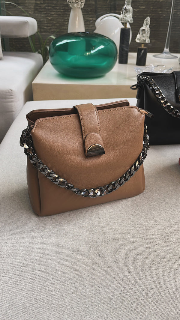 Caramel Chain Shoulder Bag