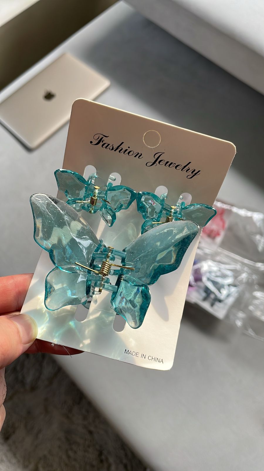 Chain Chic Butterfly Hair Claw – Seagreen (3 clips inside )