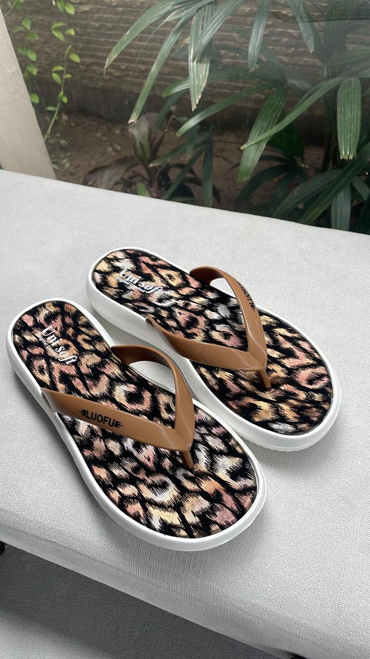 Savanna Comfort Slides